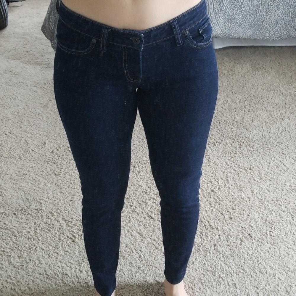 Skinny jeans